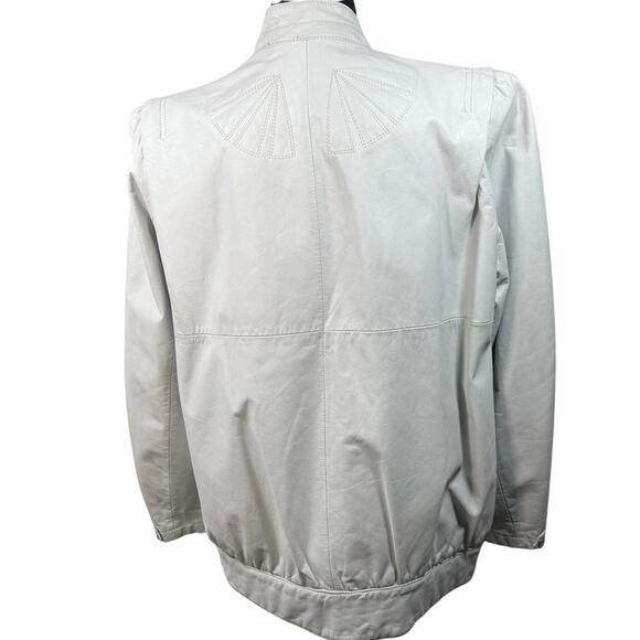 Vintage Women's Large C&A White Cowhide Leather Jacket 40” Chest Classic Bomber - Picture 2 of 11